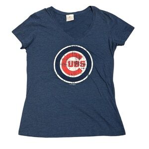 CHICAGO CUBS women’s short sleeve vneck